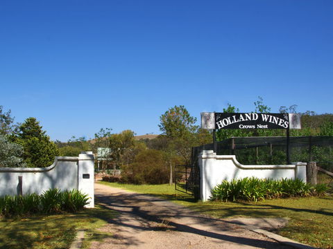 Holland Wines - QLD Tourism 3