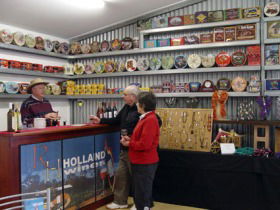 Holland Wines - QLD Tourism 2