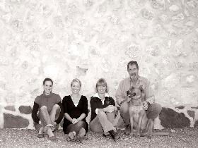 Oliver's Taranga Vineyard - Queensland Tourism 1