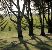 Henry's Drive Vignerons - Queensland Tourism