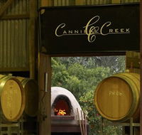 Cannibal Creek Vineyard - Queensland Tourism