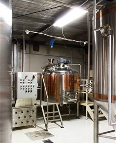 Blackman's Brewery - QLD Tourism 0