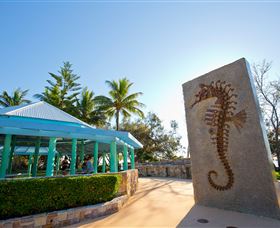 Millennium Esplanade And Tannum Sands Beach - QLD Tourism 1