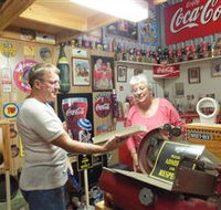 Bob's Shed - Queensland Tourism