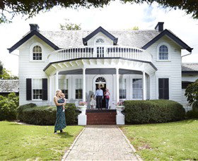 Mulberry Hill - QLD Tourism 0