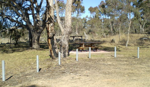 Stonewoman Aboriginal Area - QLD Tourism 1