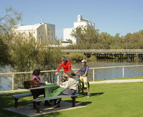 Avon River - Queensland Tourism 0