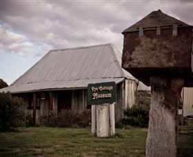 Pye Cottage - QLD Tourism 1