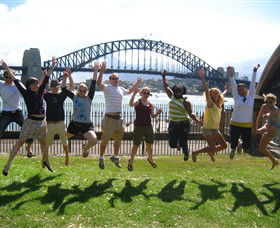 Peek Tours Sydney - Queensland Tourism 0