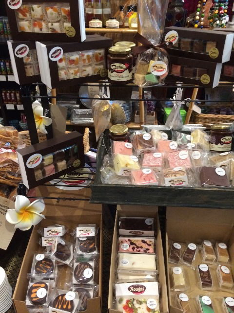 Peninsula Gourmet Emporium - Queensland Tourism 2