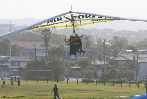Air Sports - QLD Tourism 1