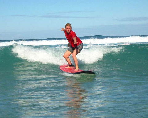 Byron Bay Style Surfing - Queensland Tourism 1