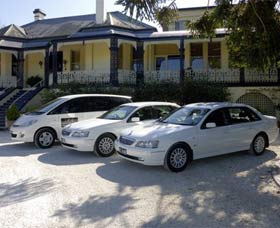 Highlands Chauffeured Hire Cars Tours - QLD Tourism 0