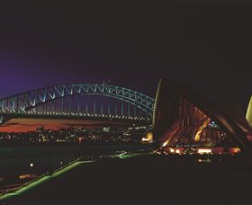 Opera At The Sydney Opera House - Queensland Tourism 1