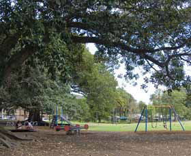 Glebe Foreshore Walk - Queensland Tourism 0