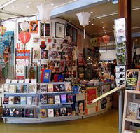 Ariel Books - Queensland Tourism