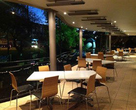 Castle Hill Tavern - QLD Tourism 0