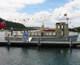 Central Coast Ferries - Queensland Tourism 0
