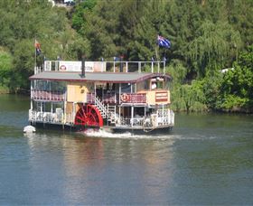 Hawkesbury Paddlewheeler - Queensland Tourism 0