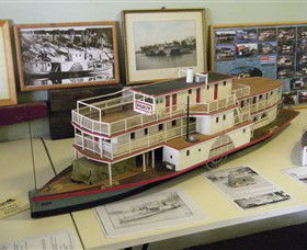 Wentworth Model Paddlesteamer Display - QLD Tourism 0