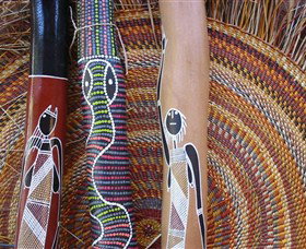 Didgeridoo Hut And Art Gallery - QLD Tourism 0