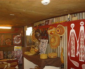 Didgeridoo Hut And Art Gallery - QLD Tourism 1