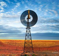 Paul Arnold Gallery - QLD Tourism
