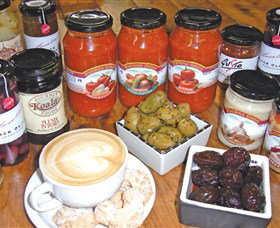 Riverina Grove - QLD Tourism 0