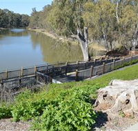 Beach to Beach Riverside Walk - QLD Tourism