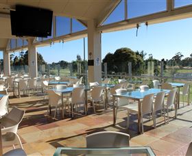 Moama Sports Club - Queensland Tourism 1