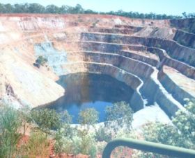 Peak Hill NSW Queensland Tourism