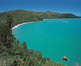 Hibiscus Coast - Queensland Tourism 2
