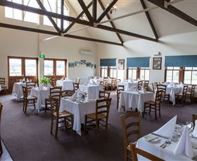 Grange Cleveland Winery - QLD Tourism 3