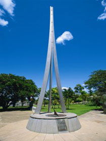 The Spire Tropic Of Capricorn - QLD Tourism 0