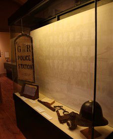 Ned Kelly Vault - Queensland Tourism 2