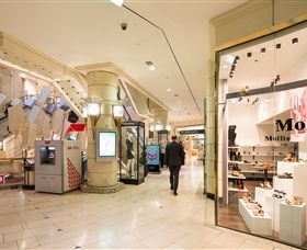 Collins234 Boutique Place - Queensland Tourism 6