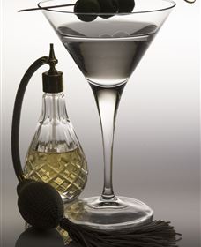 Polit Bar - More Than Cocktails - QLD Tourism 0