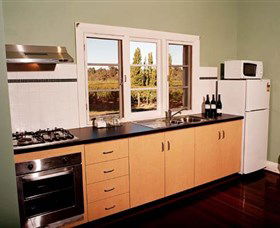 Upper Reach Winery And Cellar Door - QLD Tourism 2