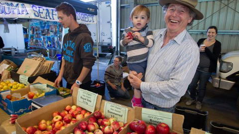 Capital Region Farmers Markets - QLD Tourism 6