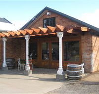 Eling Forest Cellar Door and Cafe - Queensland Tourism