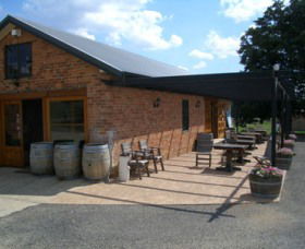 Eling Forest Cellar Door And Cafe - Queensland Tourism 3