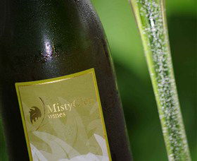 Misty Glen Wines And Cottage - Queensland Tourism 0