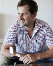Tinklers Wines And Farm Produce - Queensland Tourism 1