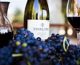 Tinklers Wines And Farm Produce - Queensland Tourism 6