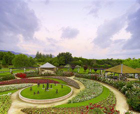 Hunter Valley Gardens - Queensland Tourism 0