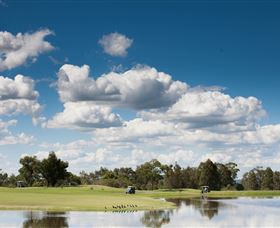 Cypress Lakes Golf And Country Club - By Oaks Hotels And Resorts - Queensland Tourism 3