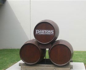 Drayton's Family Wines - Queensland Tourism 0