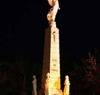 Cenotaph and Memorial Gates - Queensland Tourism