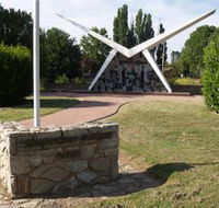 Southern Cloud Memorial - QLD Tourism