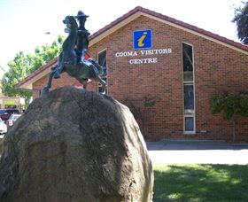 Centennial Park At Cooma - QLD Tourism 1